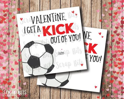 I Get A Kick Out Of You Tags, Sports Valentine Tags, Printable Valentine's Day Tags, Soccer Valentin Soccer Valentines, Saint Valentin Diy, Brochure Paper, Classroom Gifts, Valentine Tags, Valentines School, Classroom Valentine, Kids Soccer, Valentine's Day Cards