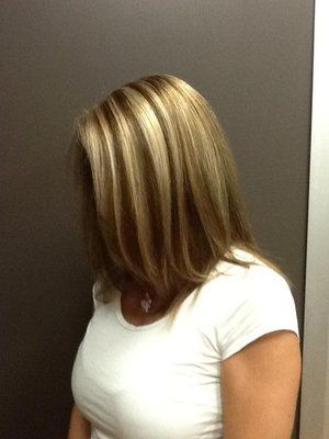 Love these highlights and lowlights Chunky Highlights And Lowlights, Hair Highlight Trends, Brown Hair With Highlights And Lowlights, Balayage Ideas, Aesthetic Blonde, Hair Yellow, Chunky Highlights, Blonde Balayage Highlights, Hair Highlights And Lowlights