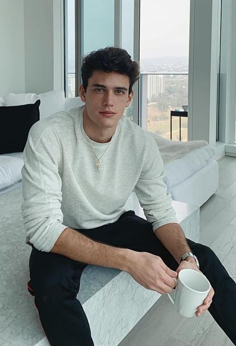 Xavier Serrano, College Guys, Russian Men, Men Photography, Men Stylish Dress, Guys Clothing Styles, Cool Outfits For Men, The Perfect Guy, Aesthetic Guys