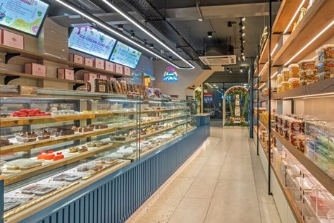 Cake Palace | Behold Design Studio | Delhi – Interiorlover Projects Bakery Ceiling Design, Bakery Outlet, Living Room Lighting Design, Agency Office, Bakery Shop Design, Bakery Interior, Bakery Design Interior, Fresh Products, Bakery Decor