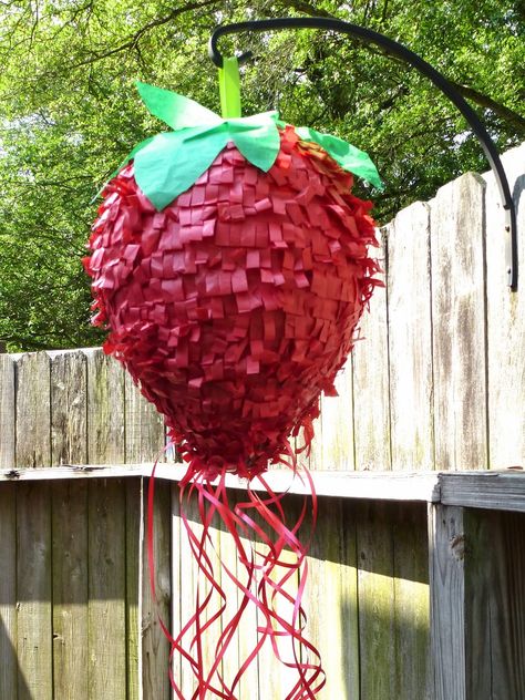 Strawberry Picnic Party, Strawberry Goodie Bags, Strawberry Pinata Diy, Pink Strawberry Birthday Party, Strawberry Kids Party, Strawberry Birthday Party Games, 2nd Birthday Strawberry Theme, Strawberry Festival Ideas, Strawberry Backdrop Party Ideas