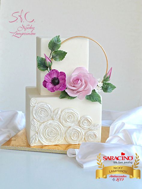 Stylish square cake by Sugar  flowers Creations - http://cakesdecor.com/cakes/337239-stylish-square-cake Cake With Gumpaste Flowers, Square Birthday Cake, Square Cake Design, Modern Birthday Cakes, Cake With Flowers, Square Wedding Cakes, Gumpaste Flowers, Beautiful Cake Designs, Elegant Birthday Cakes