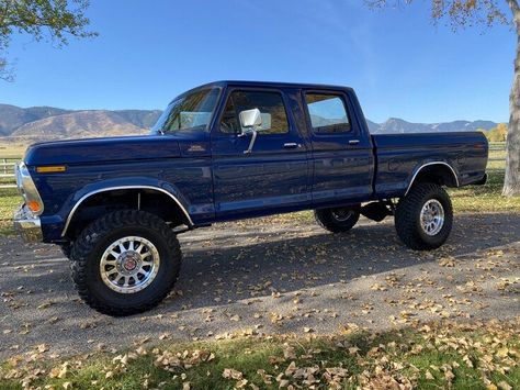 Old Ford Trucks For Sale, 1988 Ford F250, Ford Pickup For Sale, Ford Heavy Duty, Ford Crew Cab, Ford Trucks For Sale, Obs Ford, Pickup Trucks For Sale, Lifted Ford