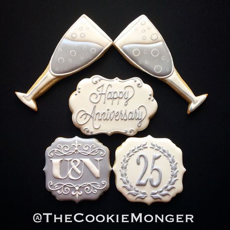 50th Anniversary Cookies, Silver Wedding Anniversary Cake, Silver Anniversary Party, 25th Anniversary Decorations, Wedding Cookies Decorated, Happy Greetings, 25 Anniversary Cake, 25th Wedding Anniversary Party, Silver Cupcakes