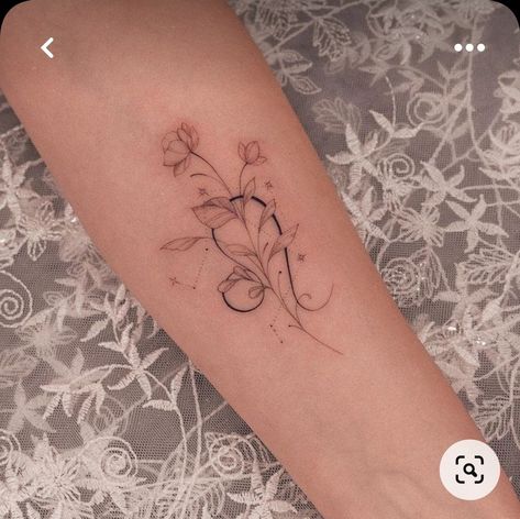 Tattoos Leo Zodiac, Small Leo Tattoo, Leo Sign Tattoo, Leo Zodiac Tattoos, Leo Tattoo Designs, Leo Tattoo, Tattoos Hand, Dragon Tattoo For Women, Tattoos For Women Flowers