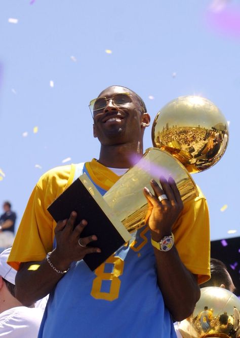 Kobe Bryant, Yellow, Blue