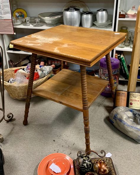 How We Refinished Our Vintage Oak Table | Laine and Layne Refinished End Tables, Alabama Decor, End Table Makeover, Parlor Table, Oak End Tables, Antique Side Table, Oak Side Table, Furniture Update, Vintage Side Table