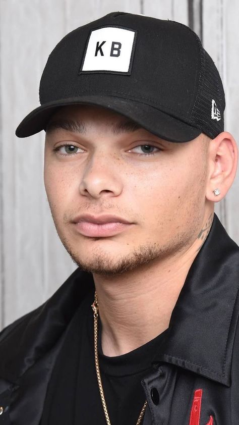 Kane Brown Songs, Katelyn Brown, Kane Brown Music, Famous Country Singers, Lauren Alaina, Brown Image, Kane Brown, Browns Fans, Good Genes