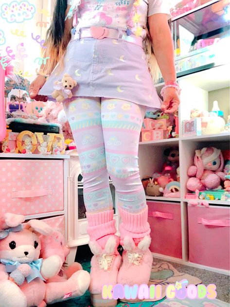 Decora Kei Outfits, Yami Kawaii Outfit, Types Of Leggings, Star Fairy, Kawaii Outfit Ideas, Leggings Winter, Kei Fashion, Style Kawaii, Diy Vetement