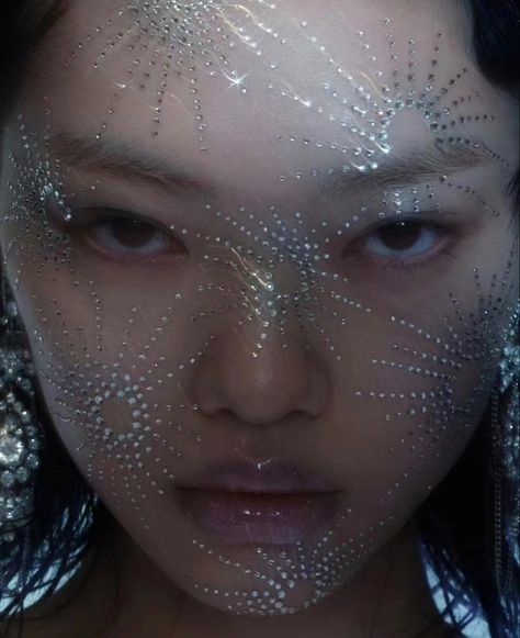 Rhinestone Makeup, Photographie Portrait Inspiration, Make Up Inspo, Beauty Shots, Editorial Makeup, 가을 패션, Pretty Makeup, Creative Makeup, Artistry Makeup