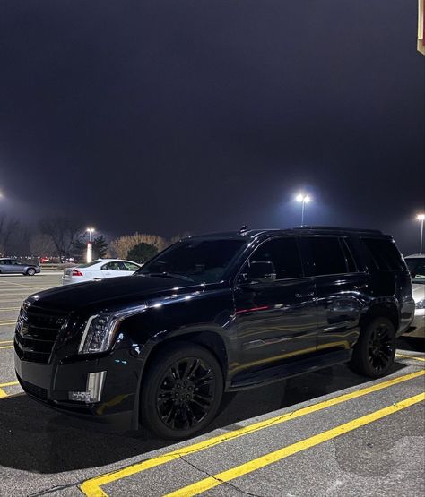 Black On Black Escalade, Black On Black Cars, Black Big Trucks, All Black Cadillac Escalade, Nice Black Cars, Black Suv Cars, Cadilac Escaled Black, Black Escalade, Black Tahoe