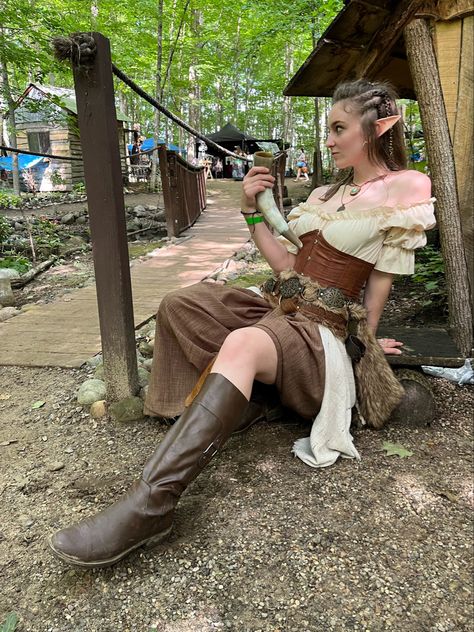 #renaissancefair #renaissance #renfaire #elf #woodelf #viking #corset #faire #fair #ren #renfair #elven #summer #braids Hot Ren Faire Outfits, Elvish Ren Faire, Viking Outfit Inspiration, Viking Renfaire Outfit, Ren Fest Barbarian, Green Renfair Outfit, Elf Costume Ren Faire, Ren Faire Viking Woman Outfit, Fae Ren Faire