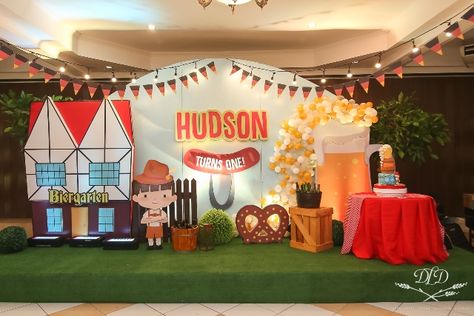 Hudson’s Kiddie Oktoberfest Themed Party – Stage Oktoberfest Kids Party, Barktober Fest, Beer Party Theme, Oktoberfest Decorations, Happy Beer, German Oktoberfest, Party Giveaways, 30th Party, Beer Cake