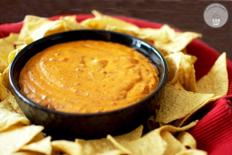 Queso Appetizers, Skillet Queso, Yummy Noodles, Cupcake Diaries, Chili Relleno, Queso Recipe, Popular Appetizers, Oatmeal Cream Pies, Copycat Starbucks Recipes