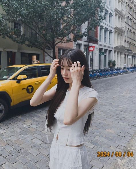 🌬️🩷 Chuu Loona, Korean K Pop, When I Die, Odd Eyes, Special Girl, My Only Love, Instagram Update, Pop Group, Girl Power