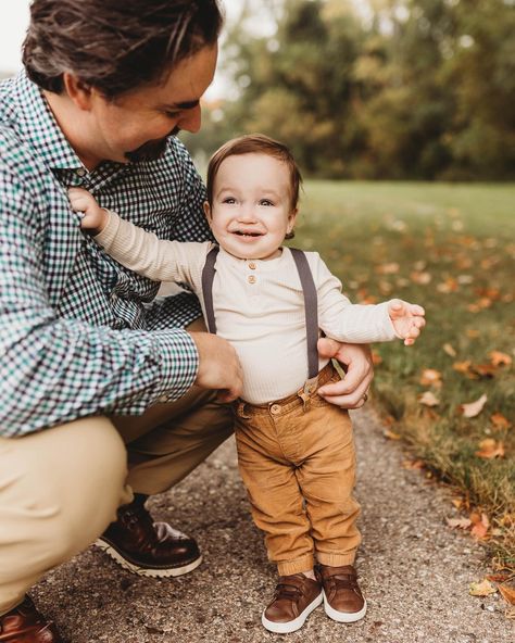 Swipe to the end to see how I’m feeling about all of this rain and rained out sessions lately 🙃 Detroit family photographer Michigan family photographer To The End, Family Photographer, The End, Michigan, Feelings, Photographer, Quick Saves