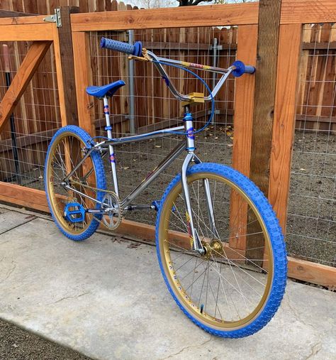 Bmx Mountain Bike, Bmx Cruiser, Vintage Bmx Bikes, Beach Rides, High Plains Drifter, Dog Club, Bmx Bicycle, Bmx Bikes, Mountain Bikes