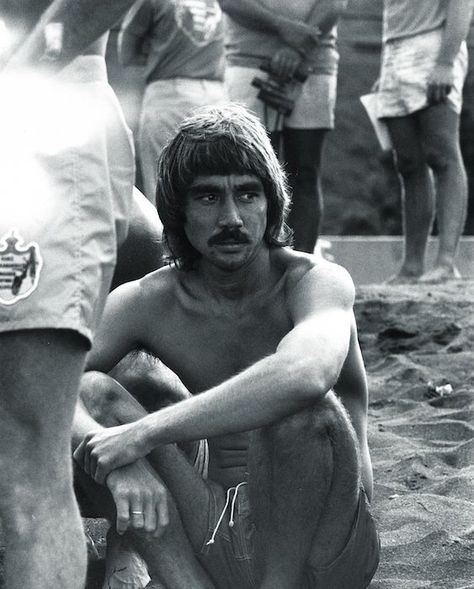 LEGEND... Gerry Lopez, Surf Life, Surfs Up, Bw Photo, Lightning Bolt, Vintage Photos, Summer Fun, Surfing, Historical Figures