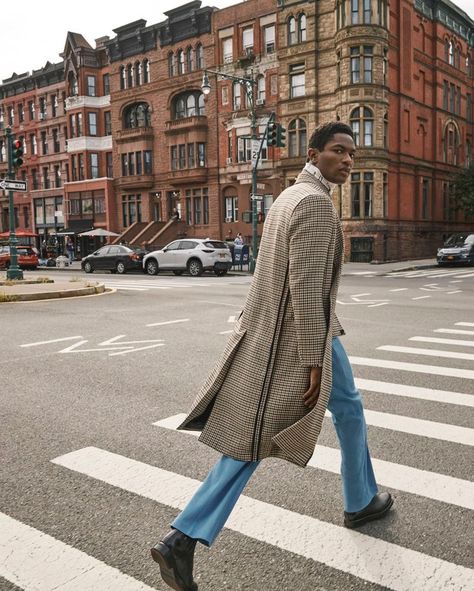 Hamid Onifade 2021 Man About Town Fashion Editorial City Fashion Shoot, Mens Street Fashion, Street Fashion Shoot, Street Style Photoshoot, New York Photoshoot, City Fashion Photography, Street Fashion Photoshoot, Men Fashion Photoshoot, Man About Town