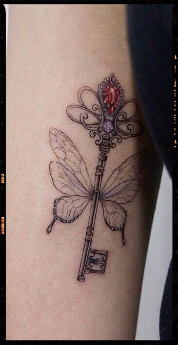 Key Tattoo Designs, First Tattoo Ideas, Stained Glass Tattoo, Cuff Tattoo, Tattooed Woman, Key Tattoos, Meaningful Tattoo Quotes, Key Tattoo, Tattoos For Women Flowers