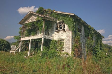 bryson city north carolina North Carolina Gothic, Bryson City North Carolina, Bryson City, Southern Gothic, Pretty Photos, North Carolina, Ghost