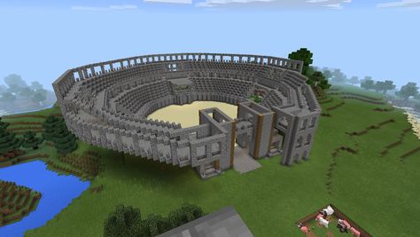 My Husbands Minecraft Colosseum. Minecraft Pvp Arena Ideas, Minecraft Colloseum, Minecraft Colosseum, Minecraft Arena, Gladiator Arena, Build Minecraft, Mc Ideas, Mc Builds, Minecraft Seed