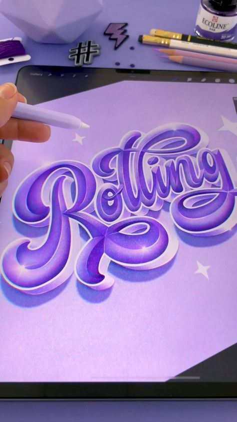 Learn how to create beautiful lettering in Procreate with this free tutorial. procreate lettering . #Digital_Airbrush_Art #Bubble_Letters_Procreate #Logo_On_Procreate #Typography_In_Procreate Procreate App Tutorial, Ipad Lettering Procreate, Typography Tutorial, Free Procreate Brushes, Procreate Ipad Tutorials, Ipad Tutorials, Free Procreate, Procreate Ipad Art, Procreate Brushes Free