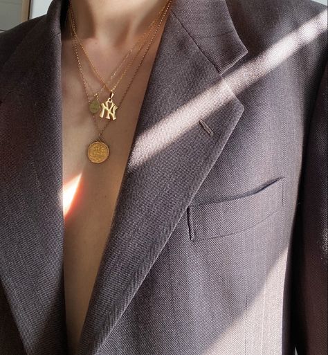 jewelry, dainty, new york, layering, chains, gold, stack, suiting, mood board, 14k, girl, blazer, brown, fashion, inspo, necklaces, chains, simple, minimal, mejuri, winter fashion, fall fashion Mejuri Necklace Layering, Mejuri Necklace, Layering Chains, Jewelry Dainty, Necklace Layering, Fashion Fall, Brown Fashion, Layered Necklaces, Fall Fashion