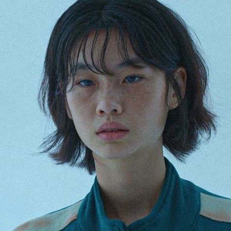 Korean Short Haircut, Androgynous Hair, Hoyeon Jung, Korean Short Hair, Hair Inspiration Short, Haircuts Straight Hair, Famous Girls, Favorite Hairstyles, Squid Game