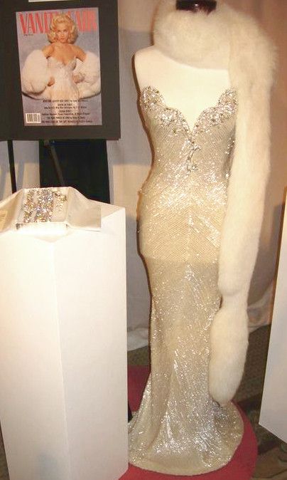 Madonna's 1991 Academy Awards Dress by Bob Mackie - National Barbie Convention 2006-Exhibit -- "Treasures from Mattel's Vault"  Pinned from manbehindthedoll.com Bob Mackie Marilyn Monroe, Madonna 80s White Dress, Barbie Bob Mackie, Bob Mackie Dress, Wedding Dresses 80s, Vintage Bob Mackie Dress, Hollywood Glam Dress, Madonna Dress, Barbie Convention