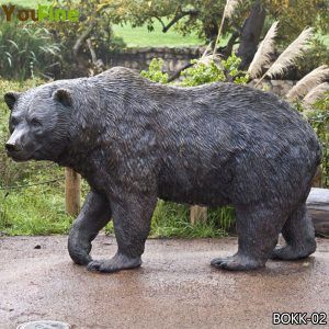 Outdoor Life Size Bronze Bear Statue for Garden Decoration Supplier BOKK-02 Cottage Yard, Baby Black Bear, American Black Bear, Bronze Sculpture Animal, Deer Statues, Bear Statue, Bear Sculptures, Statues For Sale, Cottage Cabin