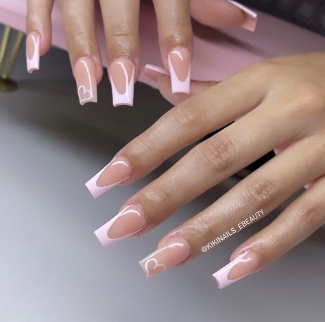 Almond Shaped Nails With Initial, Pink French Tip Nails, Pink Tip Nails, Girly Nails, Pink French Tip, Pink Chrome Nails, Baby Pink Nails, French Tip Nail Designs, Light Pink Nails