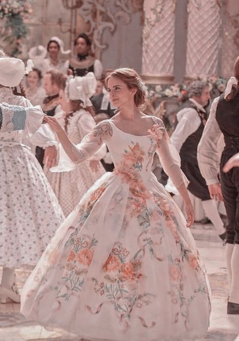 Emma Watson, The Beast, The Movie, Beauty And The Beast, A Woman, White Dress, Flowers, White, Beauty