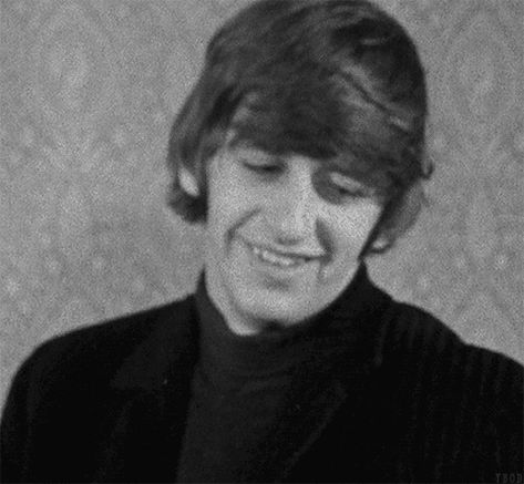 I Don't Have Friends, Beatles Gif, Don't Have Friends, Beatles Videos, Ringo Star, Richard Starkey, With The Beatles, Beatles Ringo, Beatles George