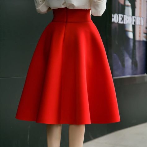 Red pleated skirt outfit