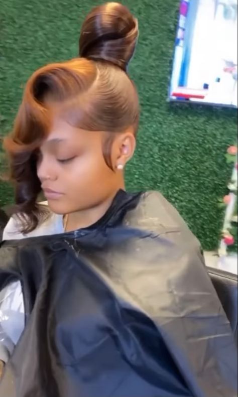 Casual Hairstyles For Black Women, Formal Up Hairstyles Up Dos, Side Ponytails Black Women, Flat Wrap Hairstyles For Black Women, Mother Day Hairstyles Black, Crochet Braid Styles Ponytail, Updos For Black Women Up Dos, Short Pronto Quick Weave, Naya Ashley Stylist