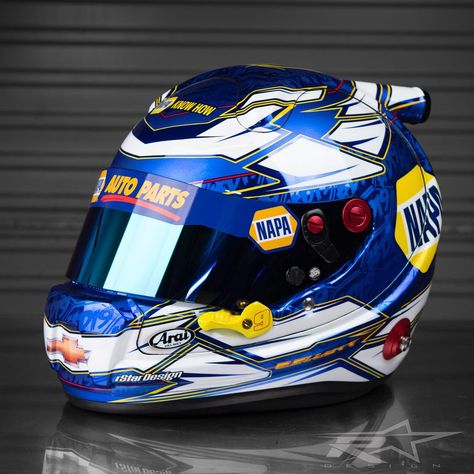 Here is a little Sunday night helmet delight!! Super proud to show one of the first completed helmets for Chase Elliott’s 2019 NASCAR…