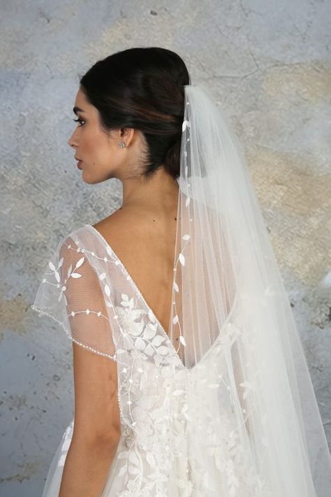 This veil has an embroidered wave detail with satin and lace leaves that run around the edge of the veil, with pretty pearls to finish the design. Available in any of our single tier and two tier lengths, shown in our 98″ single tier length. If ordered as a two tier the embroidery continues on to the blusher, but the pearls and leaves are only on the back. Veil Crystal, Lace Veils, In Between, Bridal Look, The Veil, Wedding Veils, Wedding Veil, Elegant Accessories, Bridal Veil