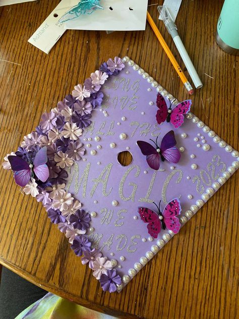 Purple Cap Decoration Graduation, Purple Graduation Cap Designs, Purple Grad Cap Ideas, Purple Grad Cap, Graduate Dress, Cap Quotes, Grad Hats, Grad Cap Decorated, Graduation Cap Decoration Diy