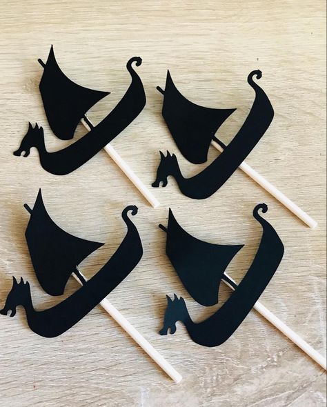 Vikings Party Decorations, Viking Decorations Party, Viking Centerpieces, Viking Party Food, Viking Party Decorations, Viking Party Ideas, Viking Party Ideas Adults, Viking Cupcakes, Viking Invitation