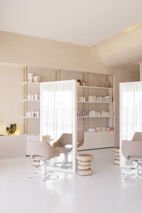 Luxury Salon Interior Design, Lash Room Decor, Spa Room Decor, Hair Salon Design, Spa Interior Design, Hair Salon Decor, Spa Interior, Salon Suites, Beauty Salon Design