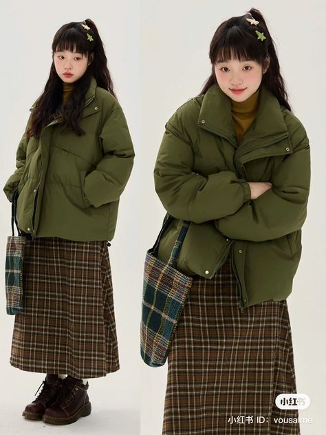 Japan Winter Outfit 2024, Juminocore Outfit Winter, Really Cold Winter Outfits, Japanese Casual Outfits, Juminocore Outfit, Japanese Outfits, Warm Outfits, Outfit Inspo Fall, Character Outfits