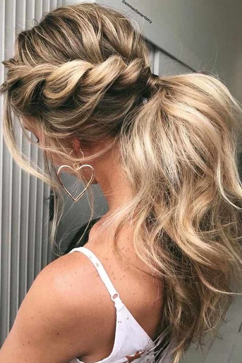 Elegant Twisted Low Side Pony #ponytail #ponytailhairstyles #hairstyles #longhair #blondehair ❤️Looking for impressive ponytail hairstyles? High messy styles, perfect updo ideas, volume hacks, and lots of cool hairdos are here! ❤️ See more: http://lovehairstyles.com/ponytail-hairstyles/ #lovehairstyles #hair #hairstyles #haircuts Deb Hairstyles, Trend Hairstyles, Gif Illustration, Tail Hairstyle, Food Makeup, Prom Hair Updo, Twist Ponytail, Disney Instagram, Fishtail Braid