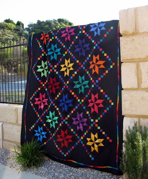 Quilt Story: Great quilt finish from Quokka Quilts... Amish Quilt Patterns Black Backgrounds, Quilt With Black Background, Quilts With Black Background, Jewel Box Quilt, Birthday Quilt, Amish Quilt Patterns, Rainbow Quilts, Quilt Stories, Bright Quilts