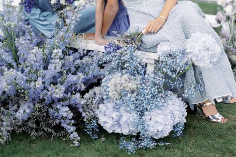 Blue Winter Wedding, July Flowers, Wedding Arch Flowers, Flower Installation, Wedding Fair, Ceremony Inspiration, Wedding Ceremony Decorations, Flower Decor, Cloud 9