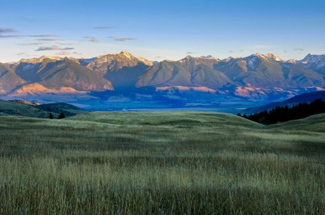 Paradise Valley Montana, Things To Do In Montana, Montana Lakes, Free Summer Activities, Summer Vacation Destinations, Lake Mcdonald, Flathead Lake, Virginia City, Big Sky Country