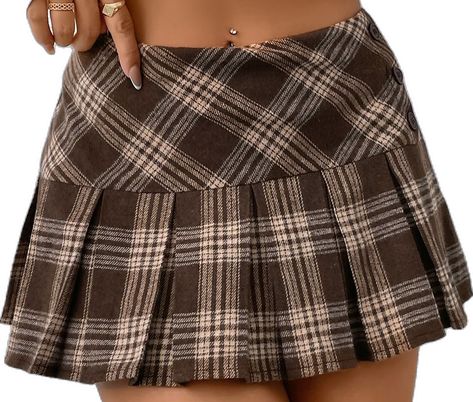 Pleated plaid skirt outfit