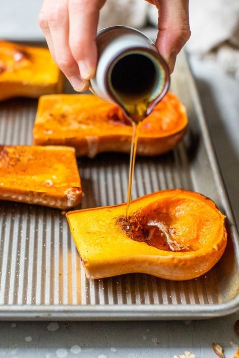 Roasted Honeynut Squash with Maple and Pecans is the perfect fall side dish! Sweeter and smaller than butternut and so much quicker to make. #squash #honeynut #sidedish #fallrecipes Honey Nut Squash, Roasted Honeynut Squash, Roasted Squash Recipes, Honeynut Squash, Autumn Side Dishes, Squash Recipe, Autumn Salad, Eat Seasonal, Honey Nut