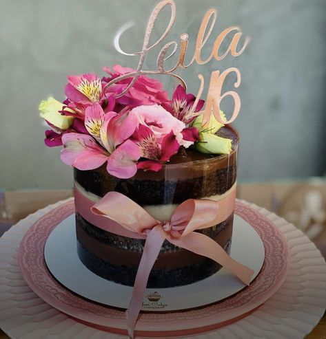 Chocolate Floral Cake, Acetate Cake, Cake Lettering, 24th Birthday, Floral Cake, Cakes And More, Going Vegan, Mini Cakes, Bon Appetit