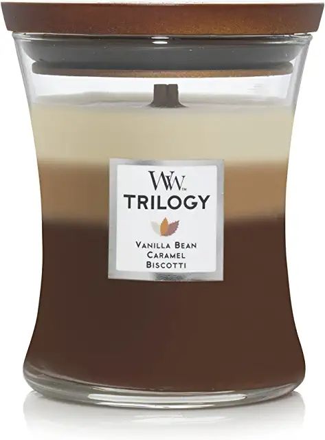 Cafe Sweets, Woodwick Candle, Candle Reading, Cinnamon Chai, Wooden Wick Candles, Coffee Candle, Wood Wick Candles, Jar Candles, Candle Smell